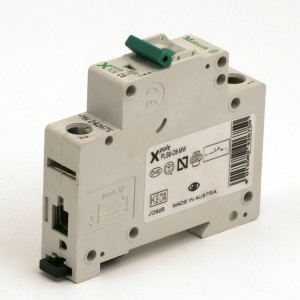 004B. Circuit breaker pLS6-C6