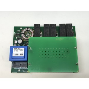 Condensateurs de démarrage progressif de carte de circuit imprimé au-dessus de 0744-